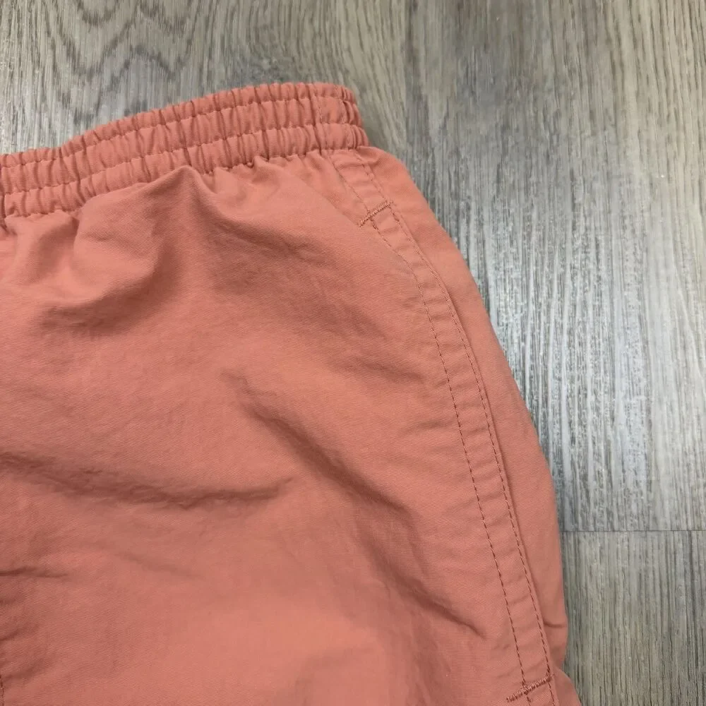 Patagonia Shorts Mens Medium Orange Baggies Lined Elastic Waist Swim Trunks